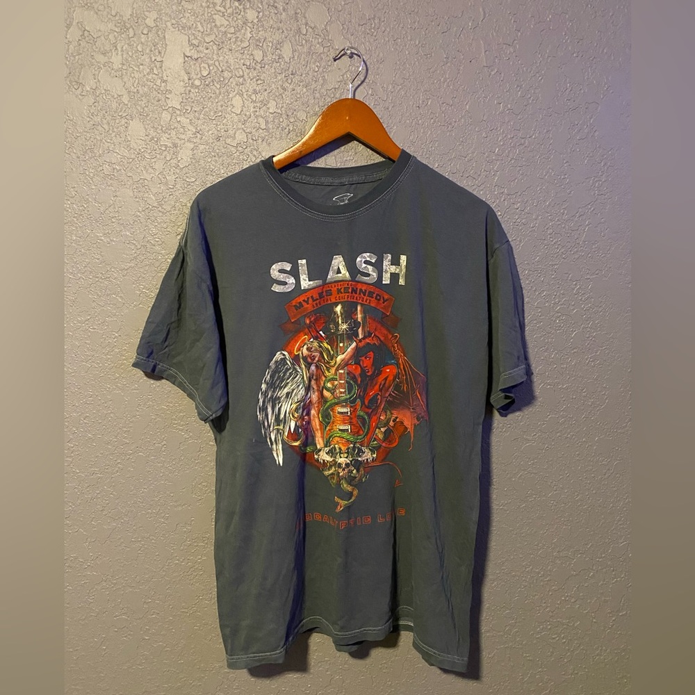 Slash shirt